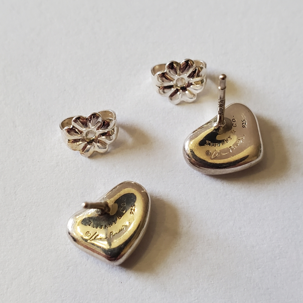 Tiffany & Co. Elsa Peretti Silver Full Heart Earrings - Picture 4 of 6